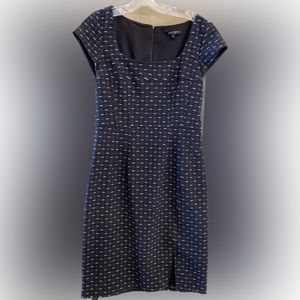 NANETTE LEPORE tweed dress, size 10, black & white, in great condition! 🥰